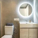 아파트 Modern Renovated With Terrace In Playa De Americas